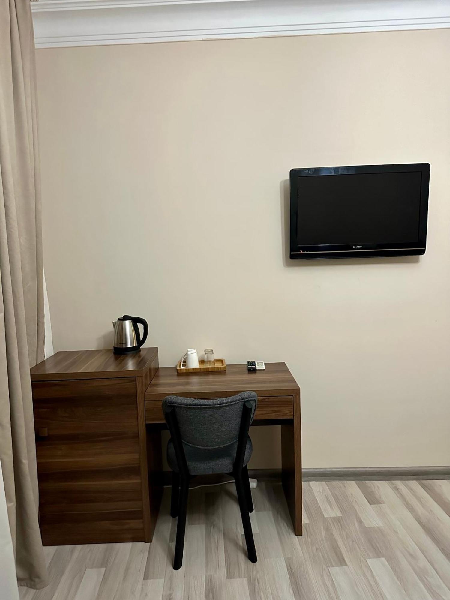 Hotel Tsereteli Batumi Zewnętrze zdjęcie