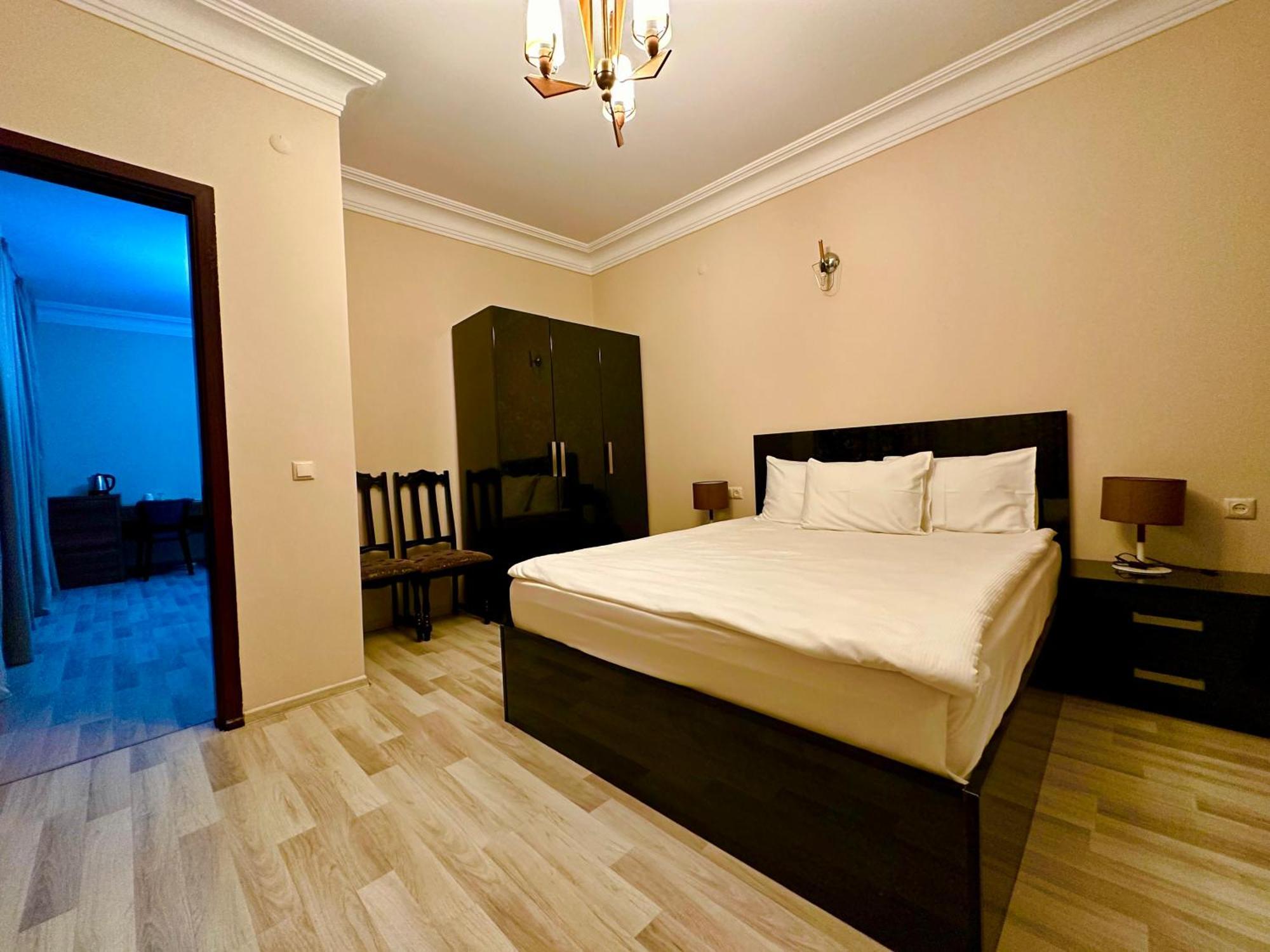 Hotel Tsereteli Batumi Zewnętrze zdjęcie