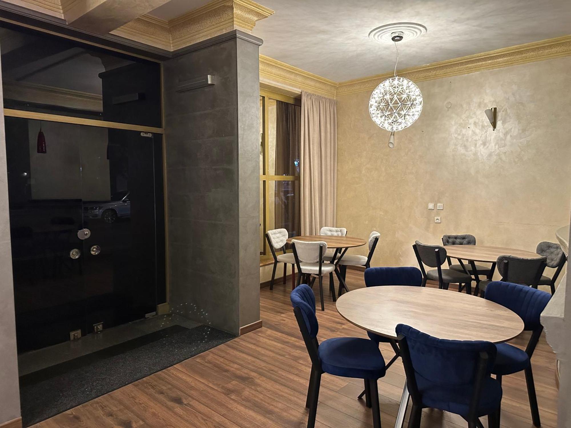 Hotel Tsereteli Batumi Zewnętrze zdjęcie
